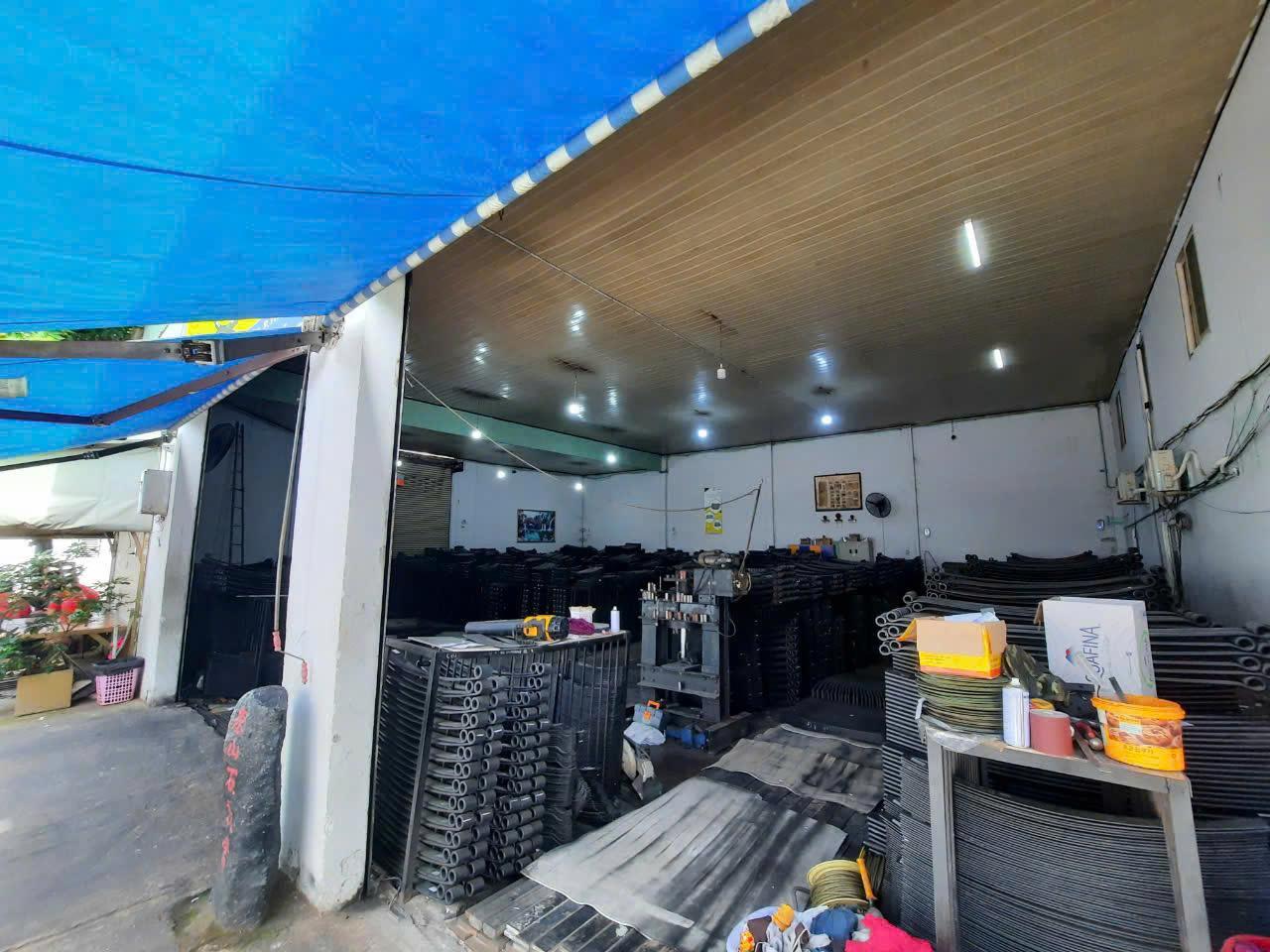 Rẻ! Nhà xưởng 2 tầng HXT 372m2, Lô góc – Hà Huy Giáp Q12 - Ảnh 1
